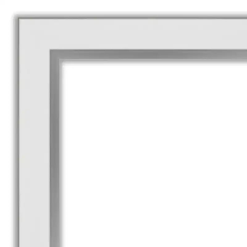 Specchio da parete rettangolare 21" x 27" senza smussatura – Cornice stretta bianca opaca e argento