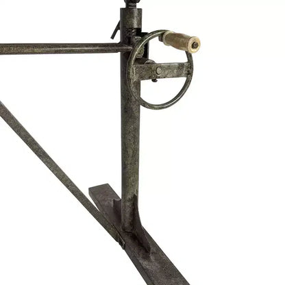 Scrivania regolabile in altezza (seduto o in piedi) – Piano in legno di mango e struttura in ferro