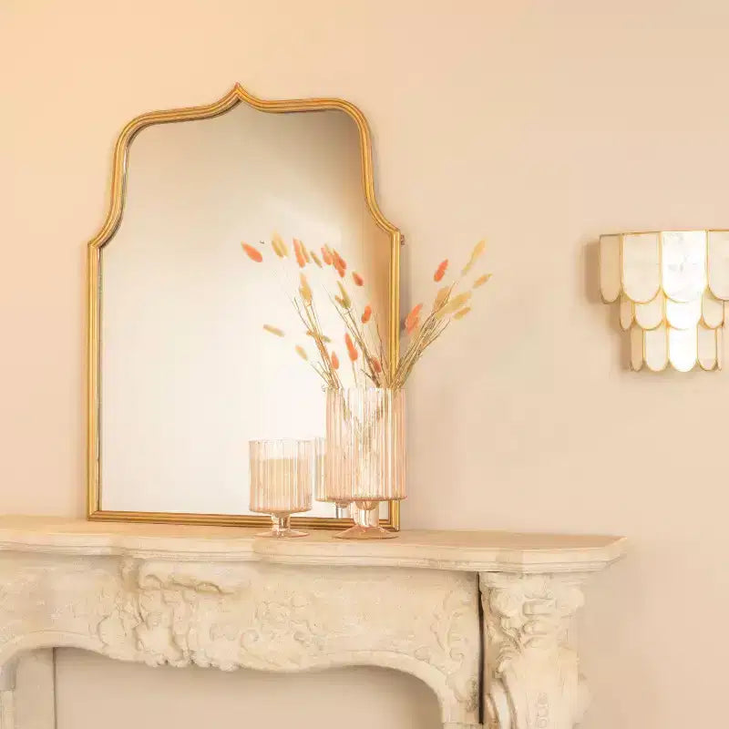 Specchio da Parete con Cornice ad Arco in Ferro – 61 cm L x 80 cm A, Montaggio a Parete